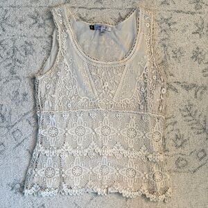Jennifer Lopez Cream Crochet Lace Sleeveless Camisole